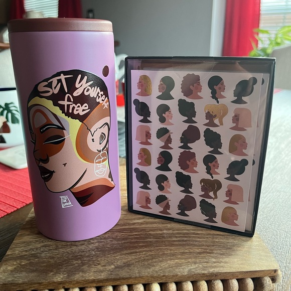 Can cooler- Pink Lomein - Picture 1 of 3